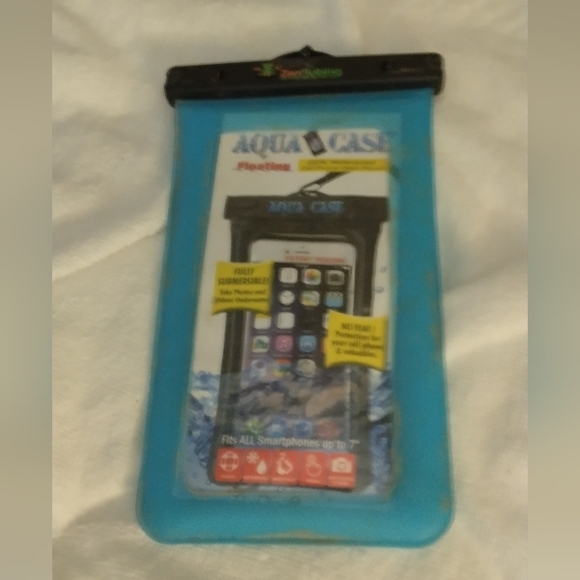 Water case for phones - Picture 3 of 3